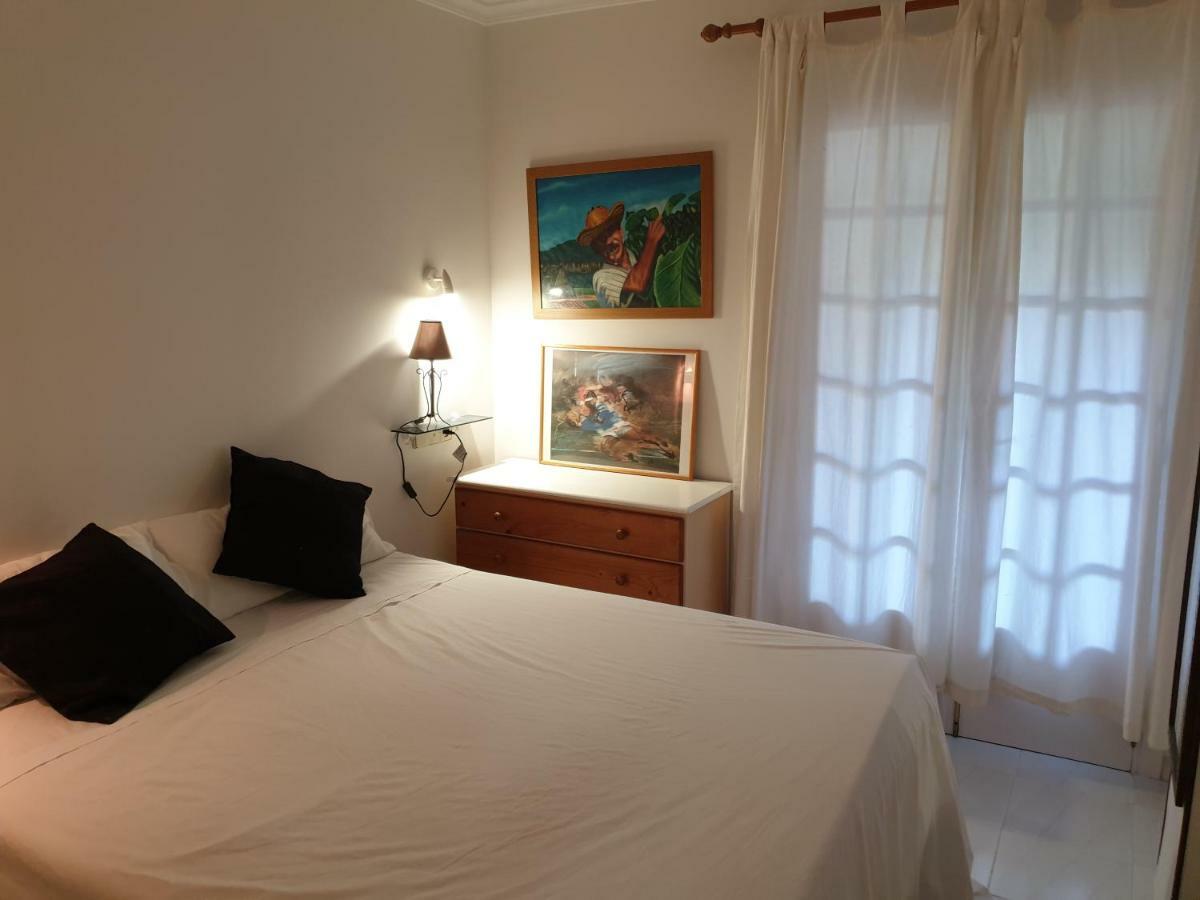 - La Isla * Jávea