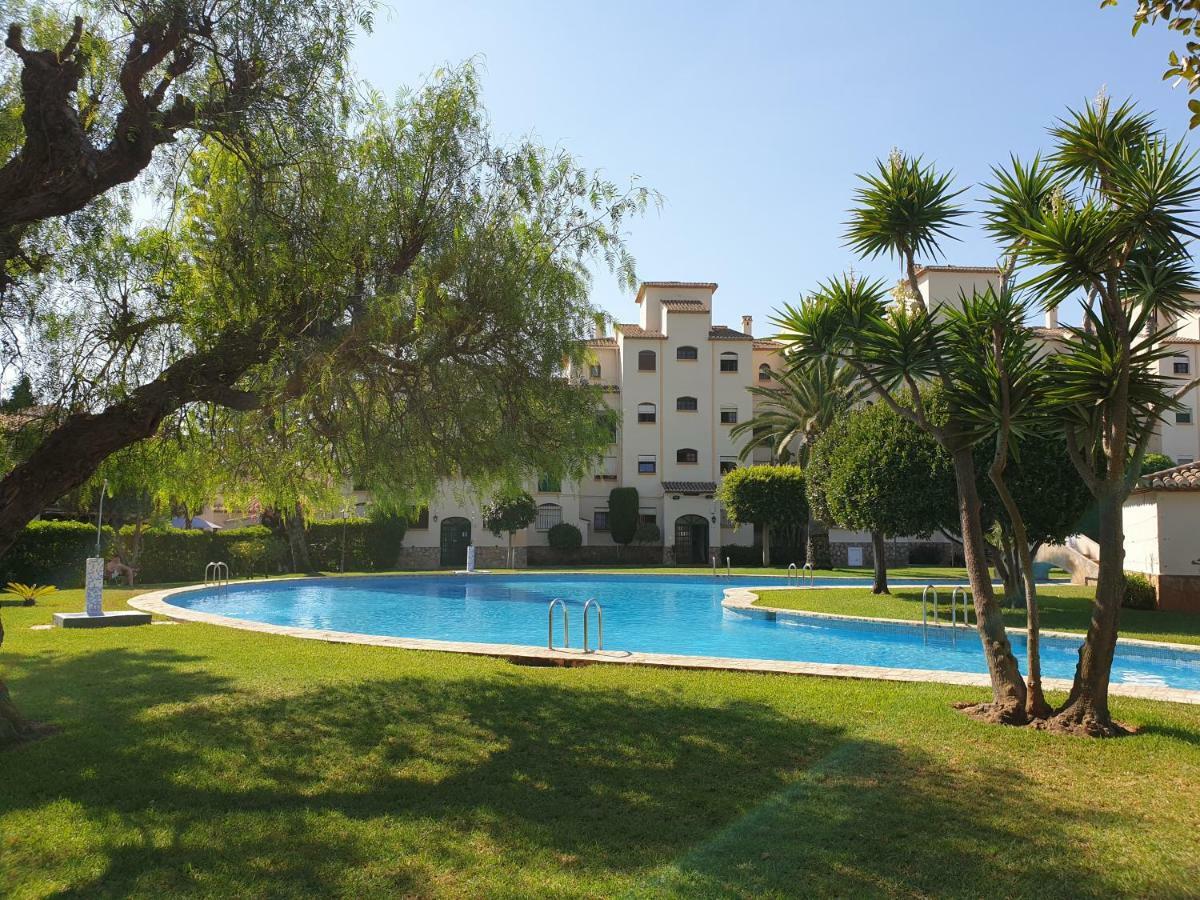 - La Isla Jávea